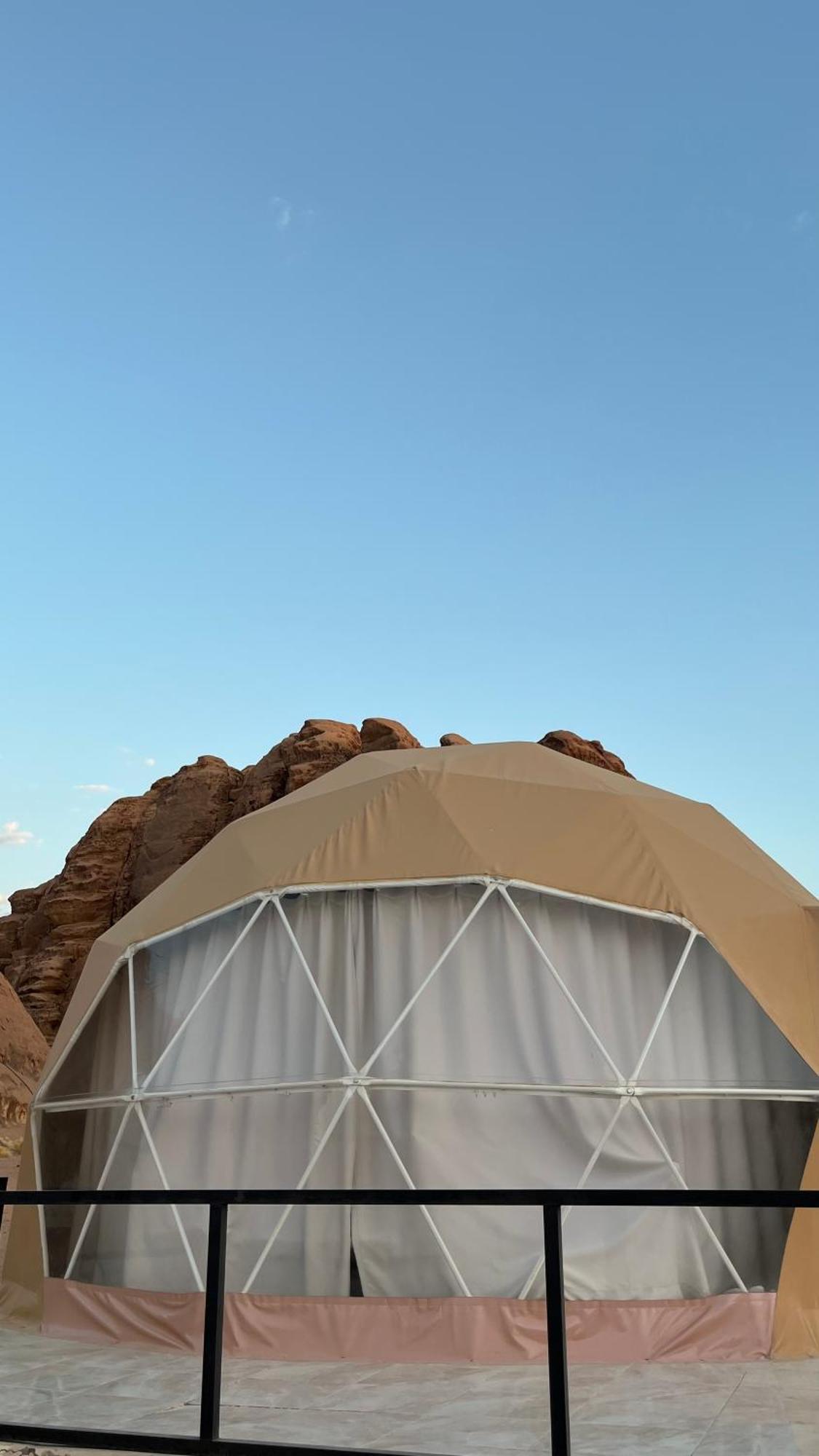 Rum Maria Luxury Camp & Bubble Rooms Вади Рум Екстериор снимка
